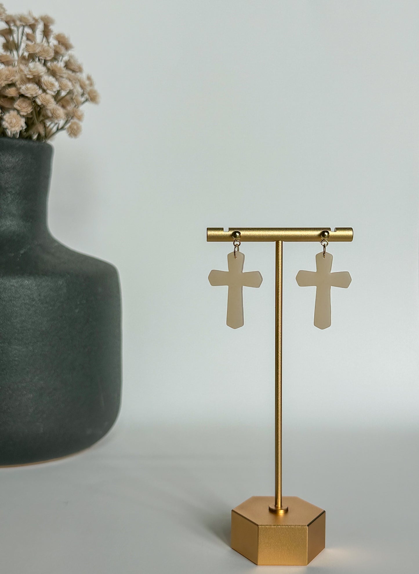 Lillian (multiple colors)