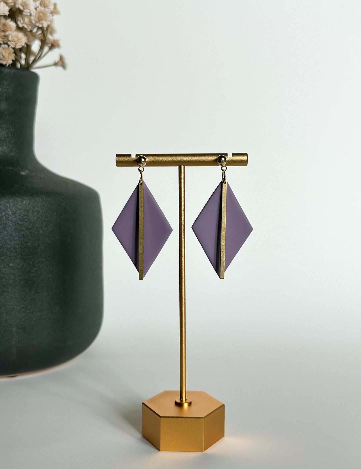 Olivia (multiple colors)